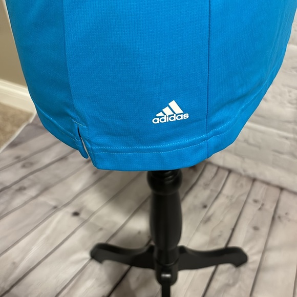 NWT ADIDAS Climachill Polo Golf top.  Turquoise and white. Women’s size Small. - Picture 4 of 9